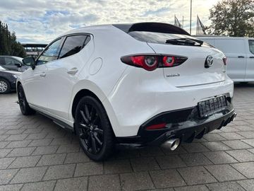 Mazda 3 2.0 Exclusive-Line Hinsberger Bodykit