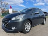 Peugeot 208 Style - Peugeot 208: Style