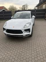 Porsche Macan - - - Porsche Gebrauchtwagen in Delmenhorst