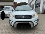 Suzuki Vitara 1.6 DDiS Comfort 4x4+USB+Kamera+LM+HU Neu - Suzuki Vitara Gebrauchtwagen in München