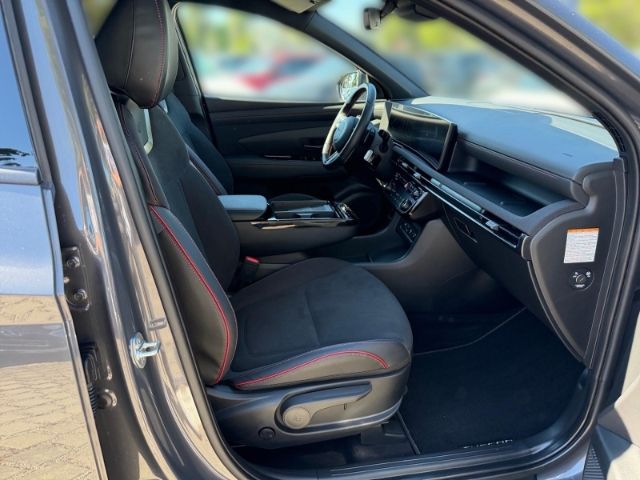 Fahrzeugabbildung Hyundai Tucson FL PHEV (MY25) 1.6 T-GDi (252 PS) 6-AT 4W