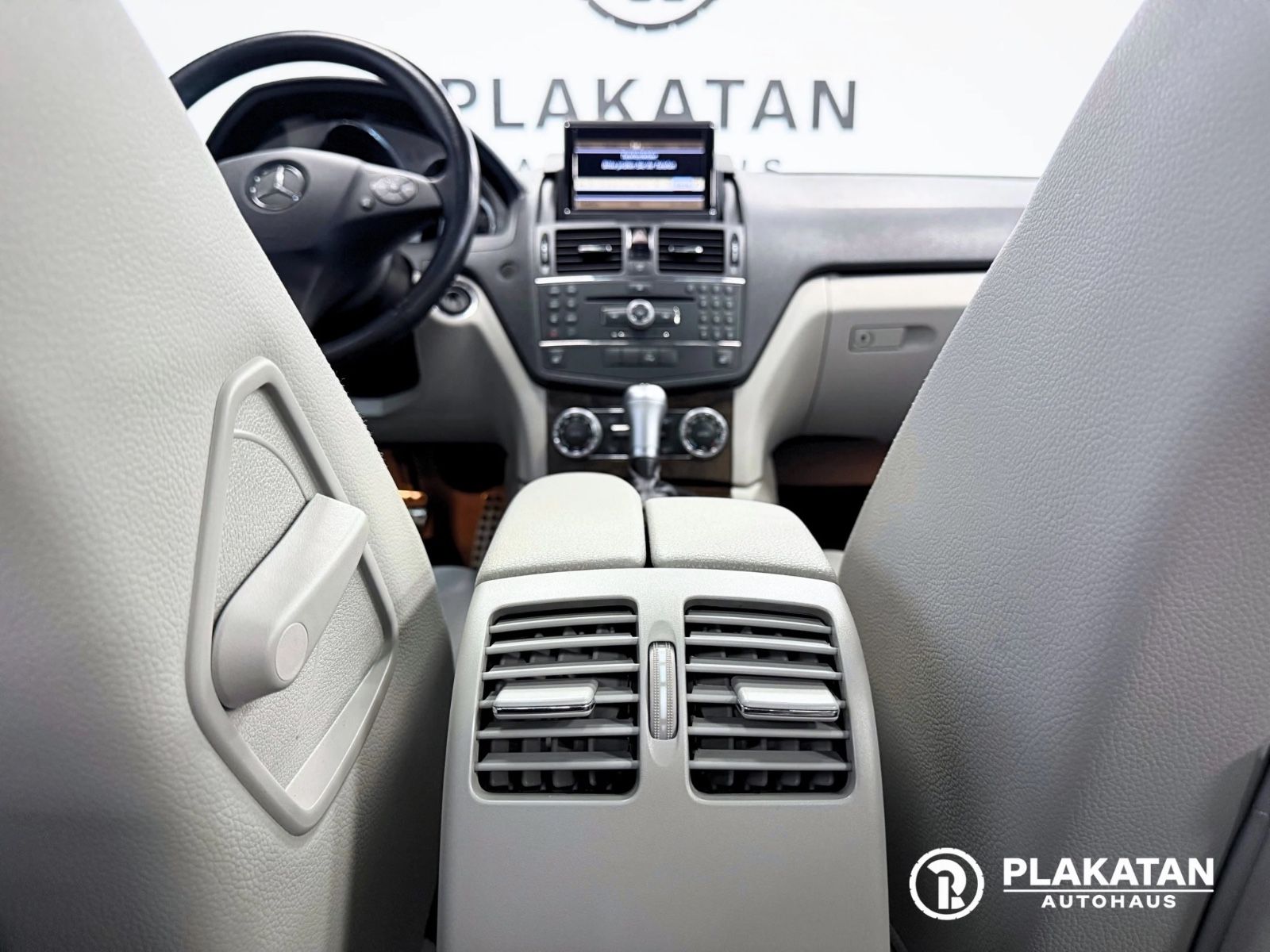 Fahrzeugabbildung Mercedes-Benz C 200 Kompressor AMG Paket Xenon Navi