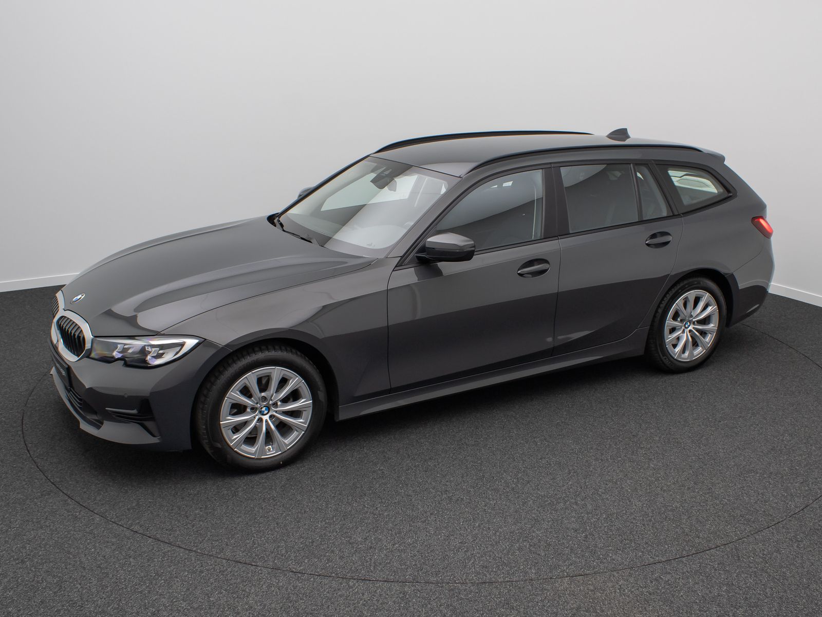 Fahrzeugabbildung BMW 320d Stop&Go Alarm DAB DriveAss AHK FernlichtAss