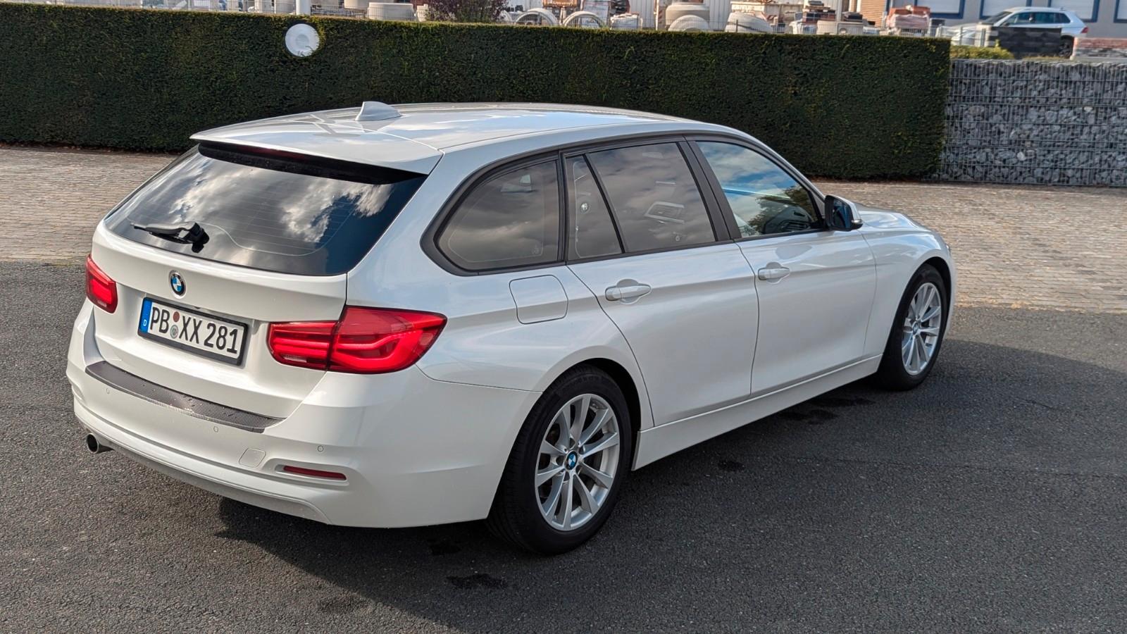BMW 318d Touring Advantage A/T - AHK + Standheizung