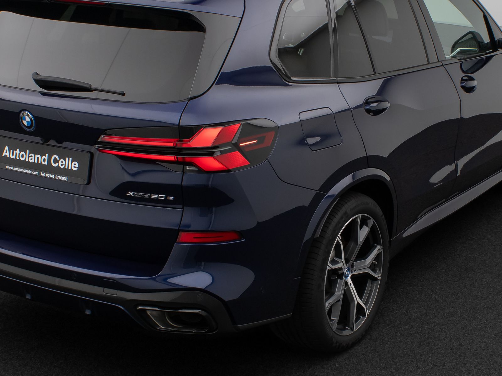 Fahrzeugabbildung BMW X5 xD50e M Sport Pro Pano SoftCL 360°HUD DAB H/K
