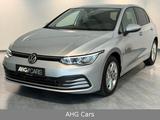 Volkswagen Golf 8 Lim. Life 2,0 TDI DSG*NAVI*LED*TEMP*1HAND - : Taxi