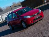 Dacia Sandero Ambiance TÜV 05/2027  1 HAND - Dacia Sandero: Kleinwagen, 1.2
