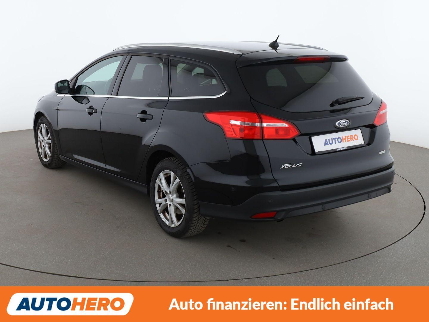 Ford Focus 1.0 EcoBoost Titanium*TEMPO*PDC*SHZ*LIM*