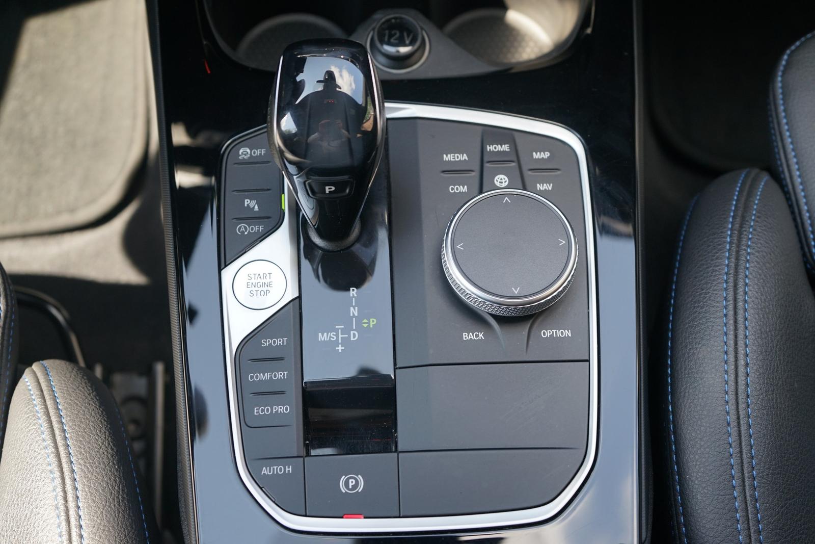 BMW 118 i M Sport Aut. LED Navi Sitzheizung PDC, миниатюра 17