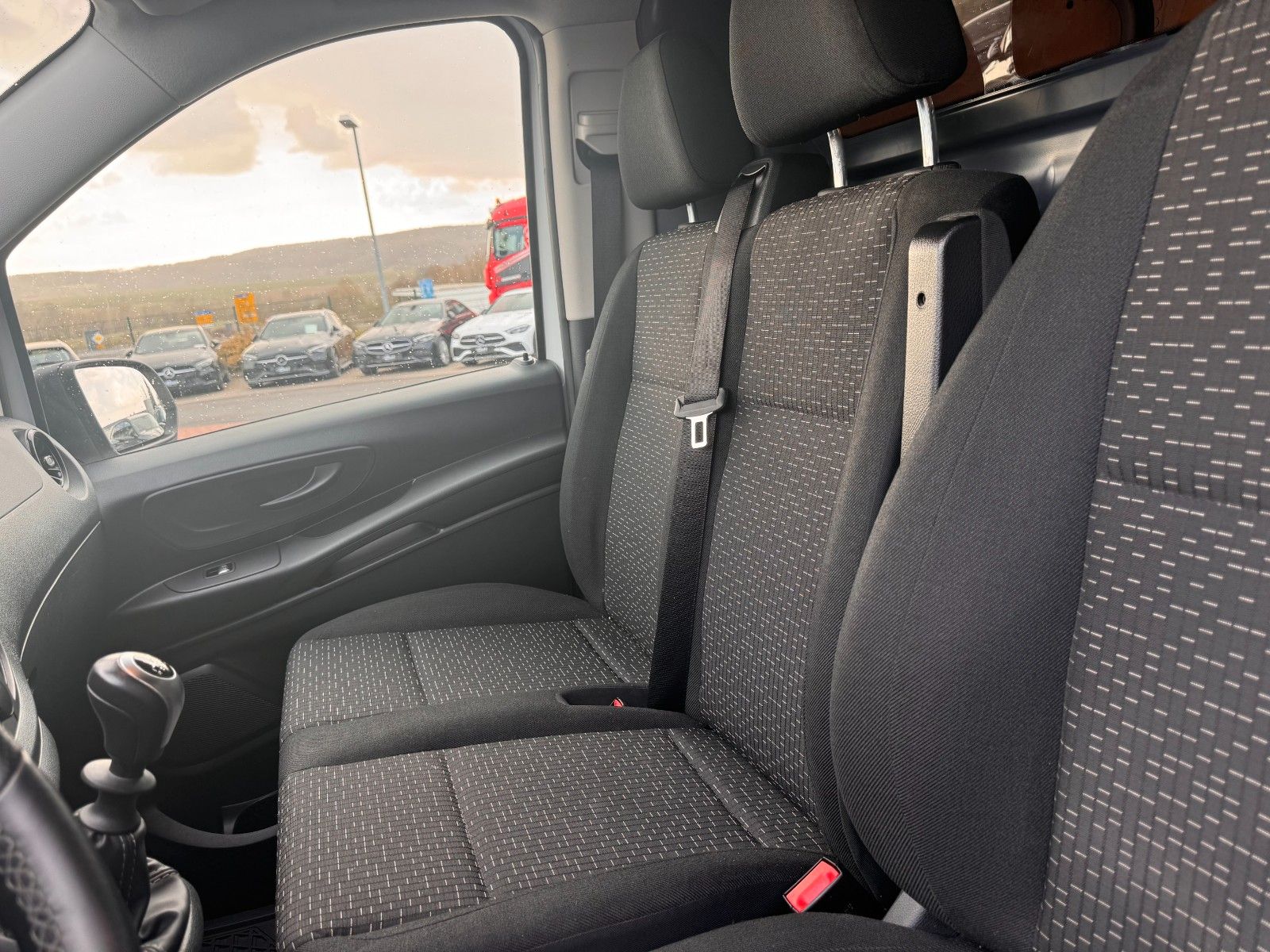 Fahrzeugabbildung Mercedes-Benz Vito 116 CDI Klima Kamera Audio40