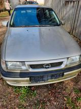 Opel Vectra 1.8i Selection Selection - Opel Vectra: Selection