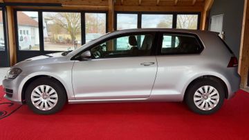 Volkswagen Golf - 8
