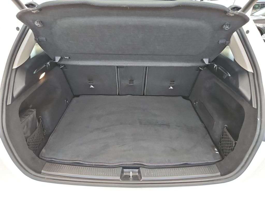Fahrzeugabbildung Mercedes-Benz B 200 Progressive AHK Navi LED SHZ SpurH KAM RDK