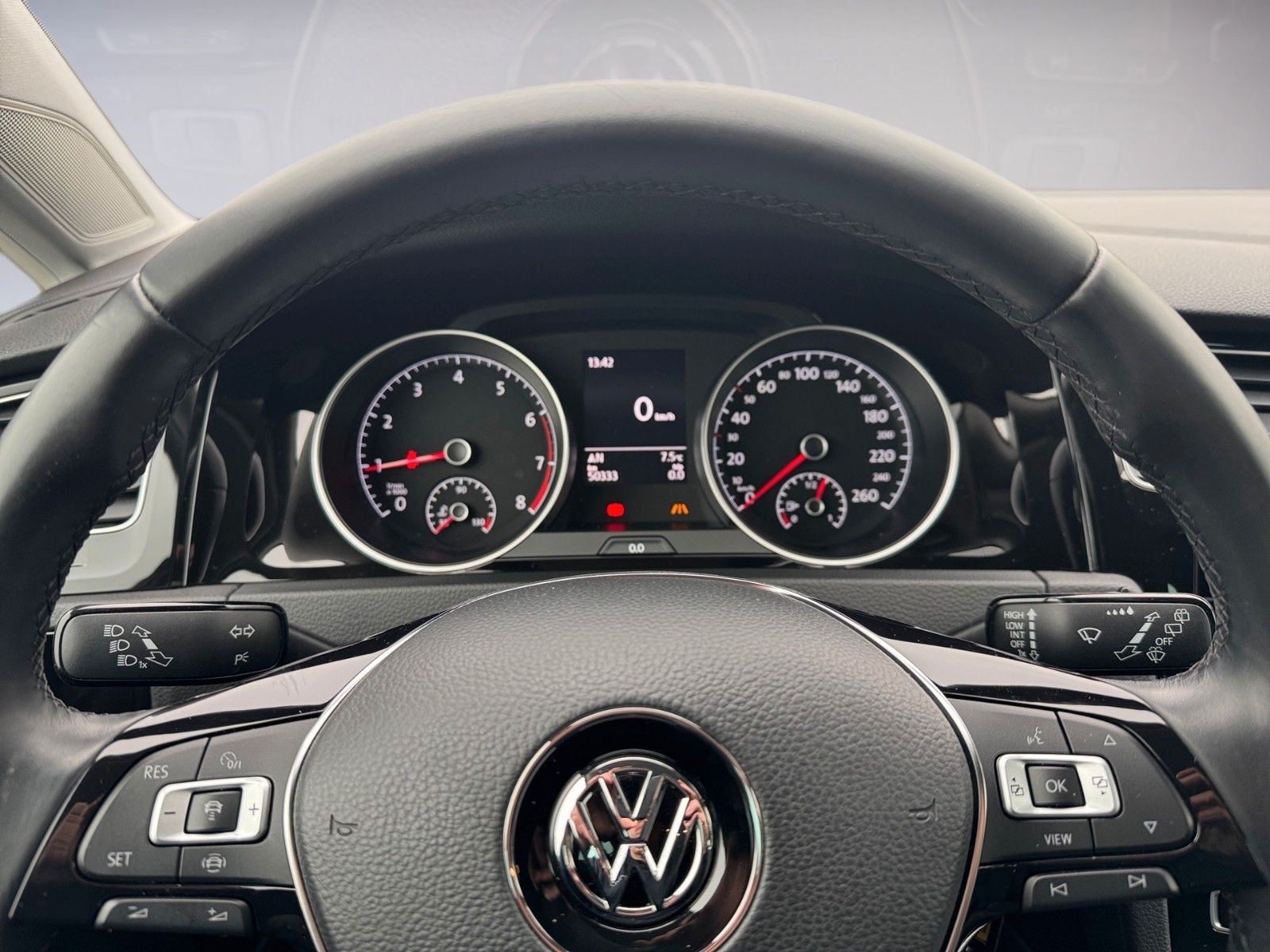 Fahrzeugabbildung Volkswagen Golf VII Lim. IQ.DRIVE