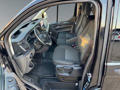 Fahrzeugabbildung Ford Transit Custom L2 Navi Sitzh Klima 2xTür AHK 1.H