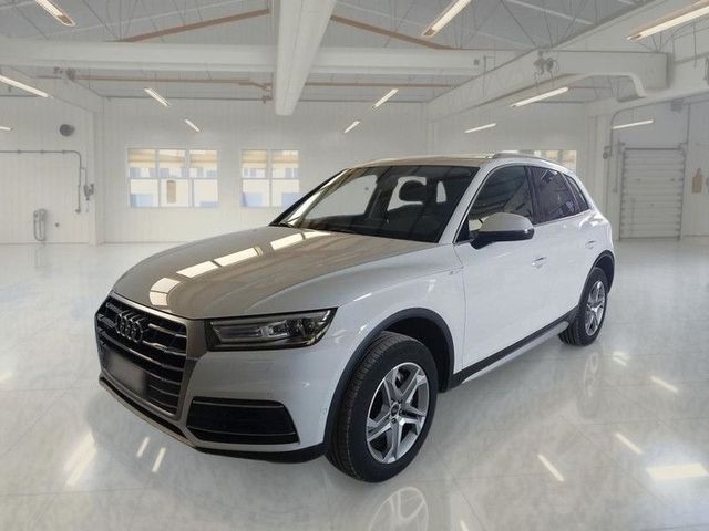 AUDI AUDI Q5 35 TDI Business Design quattro S tronic