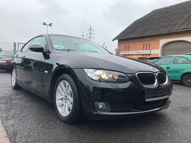 BMW 320 Baureihe 3 Coupe 320i Automatik/Tüv Neu