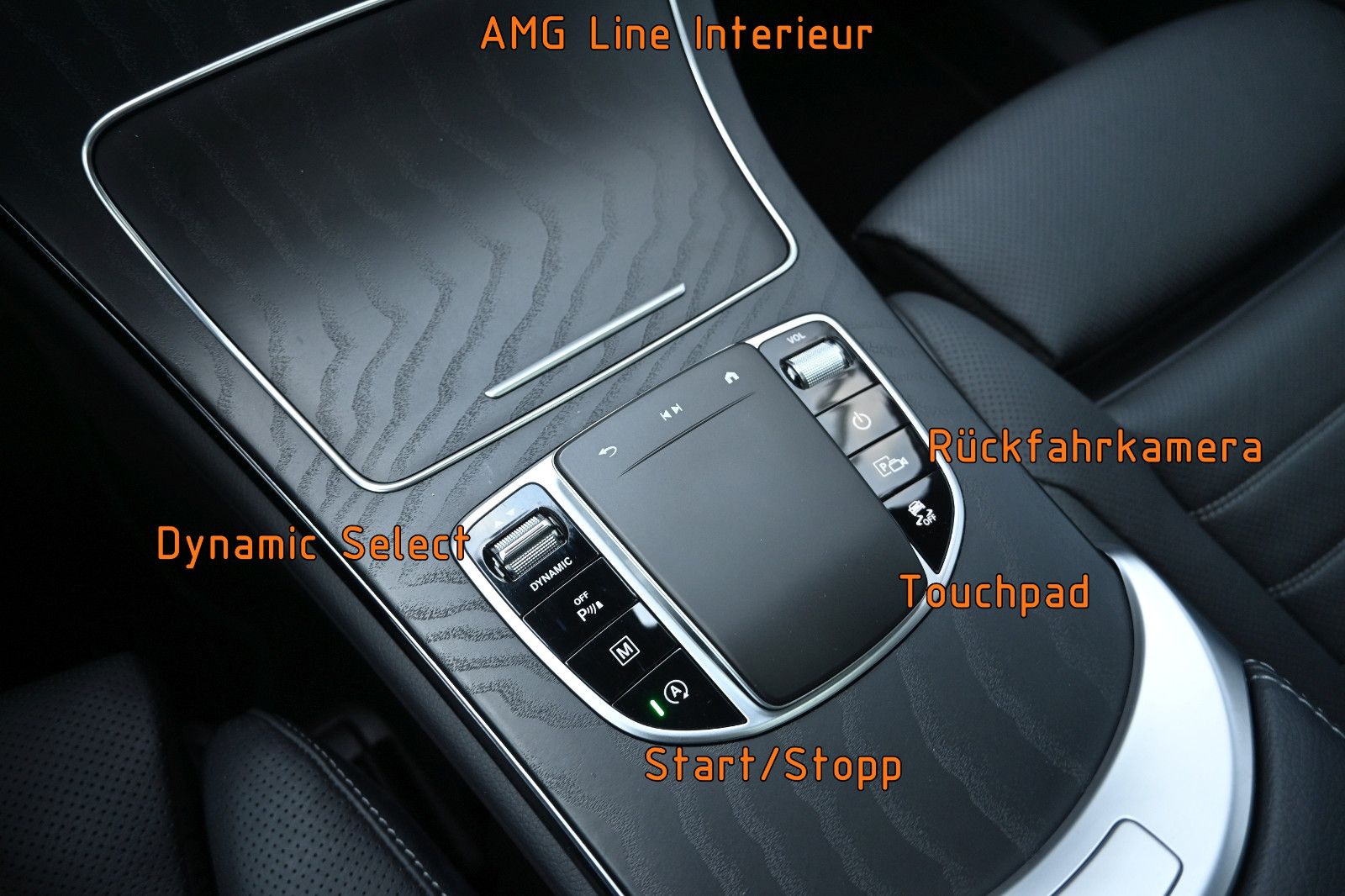 Fahrzeugabbildung Mercedes-Benz GLC 300 d 4MAT. Coupé AMG LINE °MEMORY°SITZKLIMA