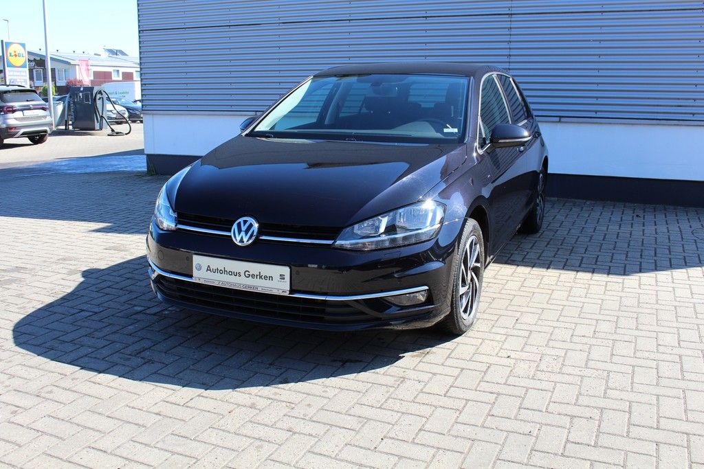 Fahrzeugabbildung Volkswagen Golf VII 1.0 TSI Join *Navi*SHZ*Ganzjahresreifen