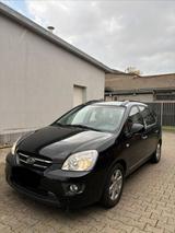 Kia Caren  122k km Benziner Automatik Sitz... - Kia Carens mit Benzin-Antrieb: Automatik