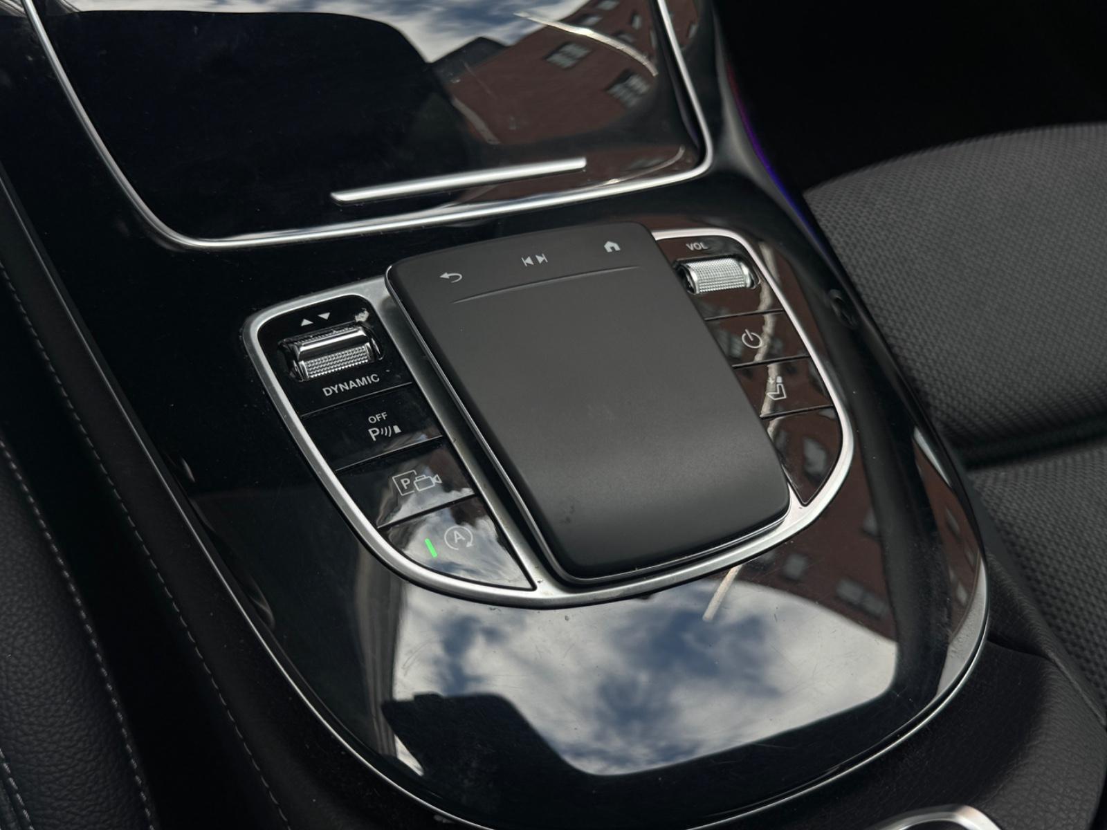 Mercedes-Benz E 220d T-Modell*NAVI*R.cam*LED*Avantgarde*Touch*