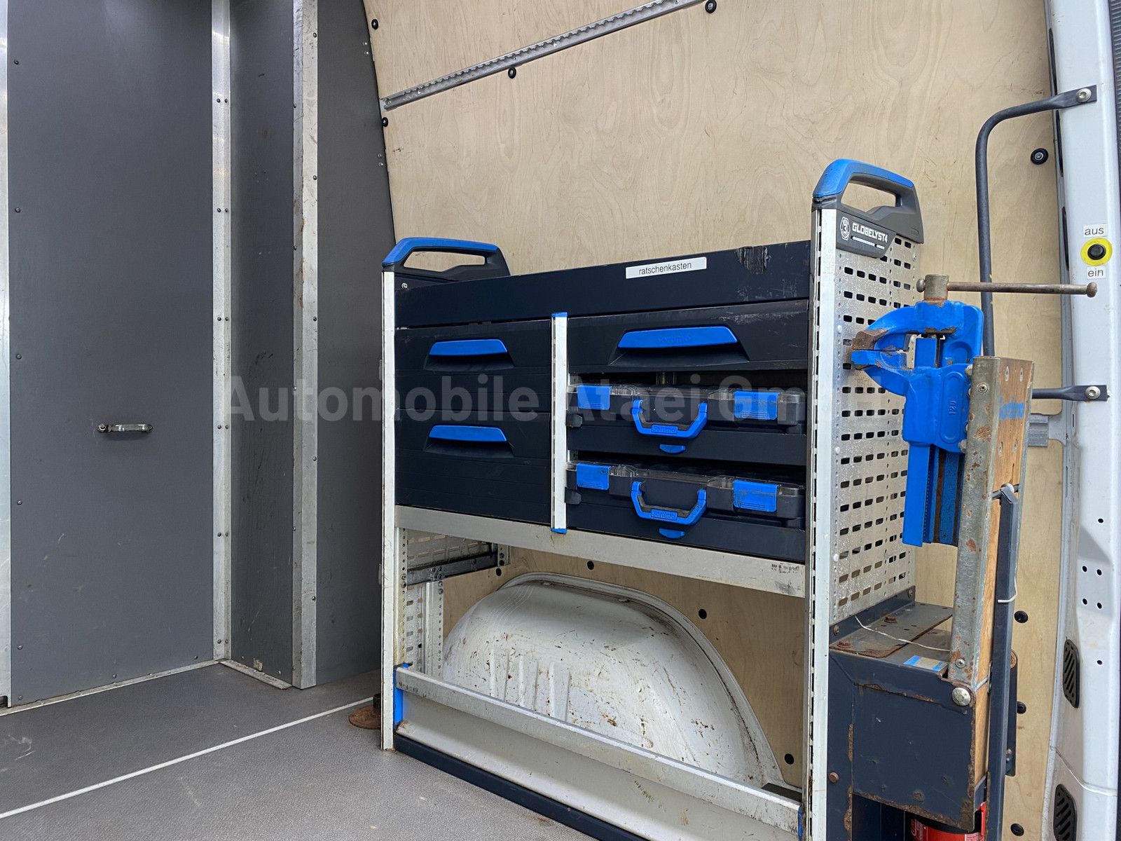Fahrzeugabbildung Mercedes-Benz Sprinter 314 *4x4* Mixto+5-Sitze+Werkstatt 6012