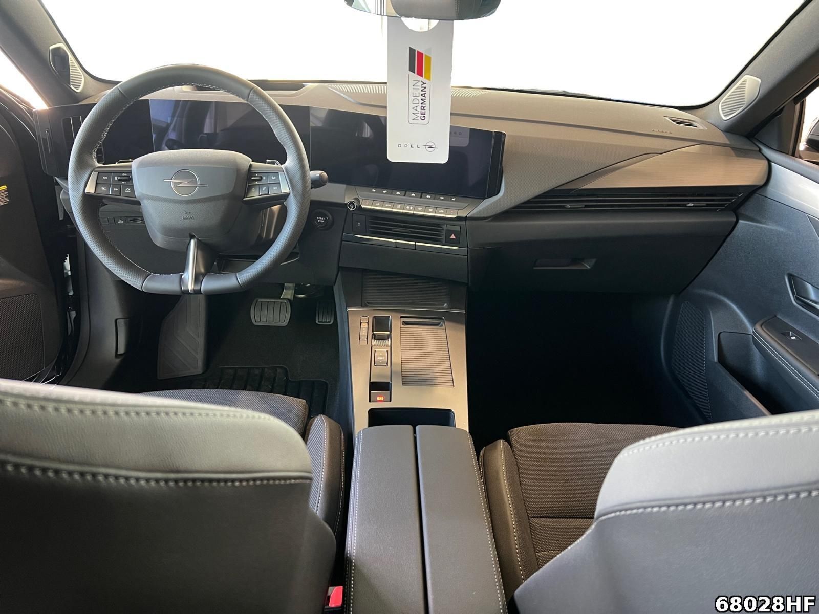 Fahrzeugabbildung Opel Astra L Sports Tourer, Ultimate