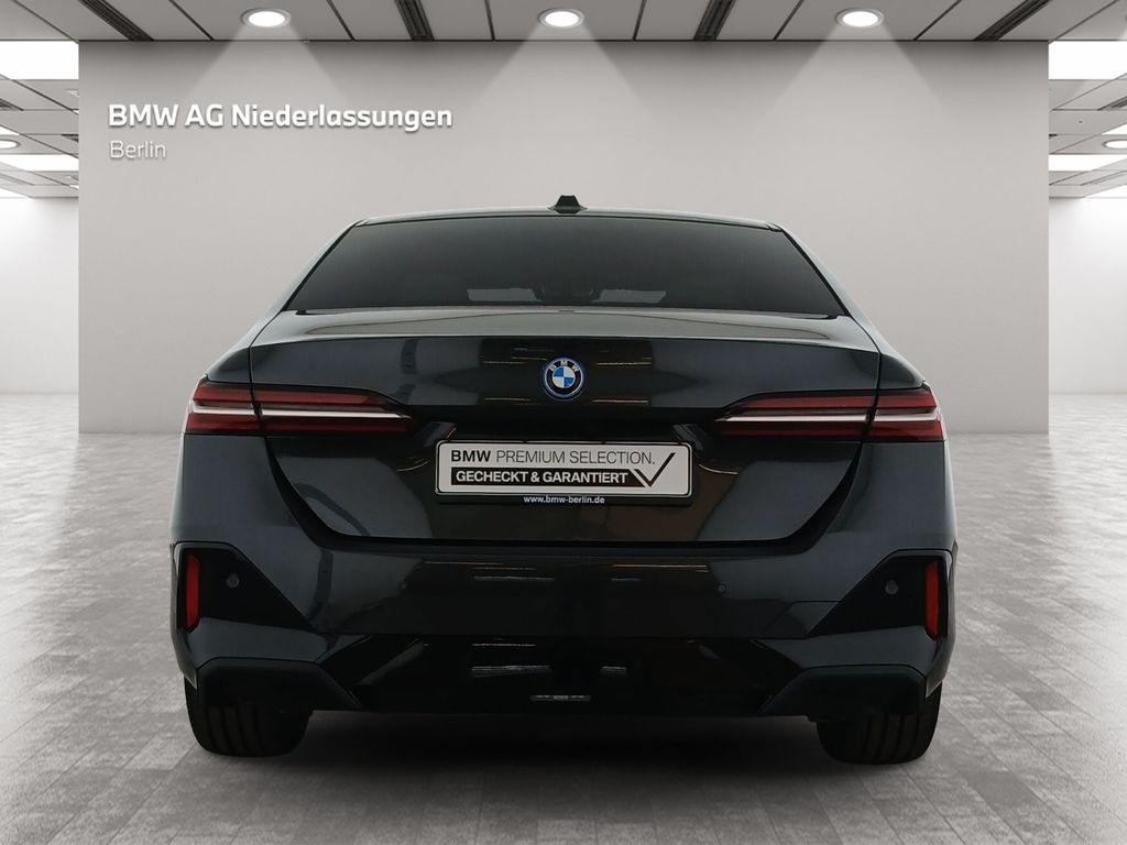 BMW 550 — fotografia 3