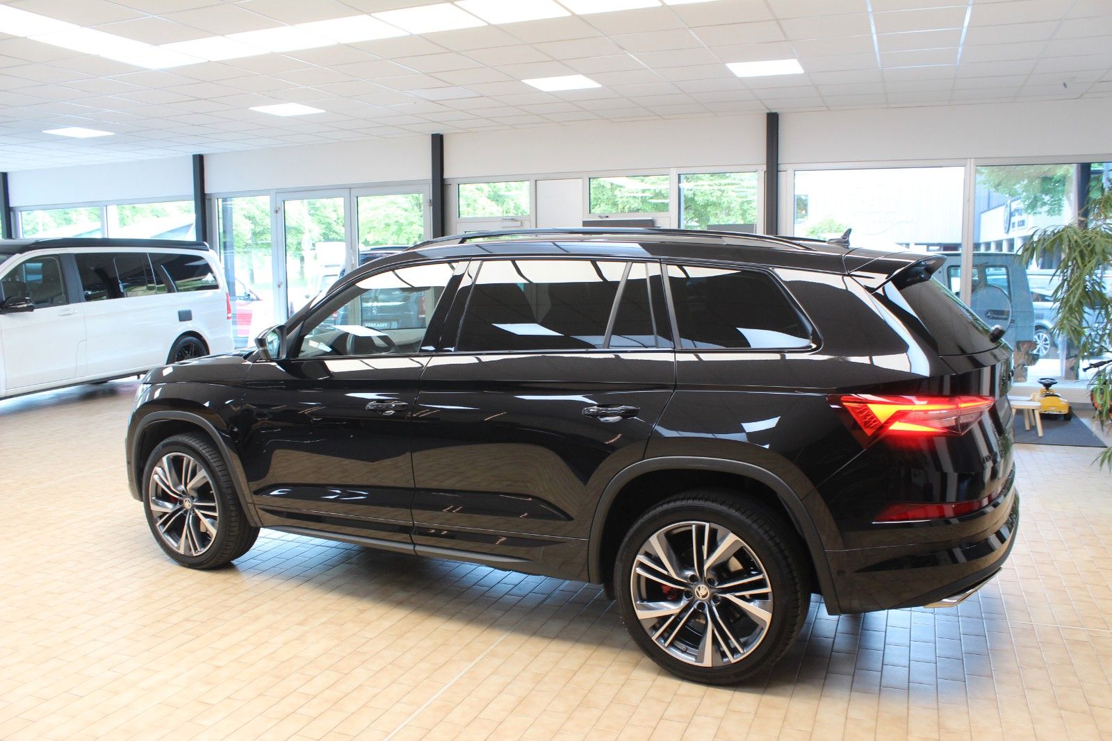 Skoda Kodiaq RS 4x4 2.0 TSI 245PS *BUSINESS PAKET foto 10