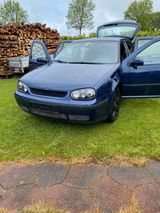 Volkswagen VW Golf 4mit vielen Original Teilen wer ih... - Volkswagen Golf: Teile