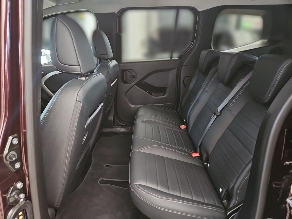 Fahrzeugabbildung Mercedes-Benz T 180 PROGRESSIVE AHK Navi LED PTS RFK SHZ Tisch