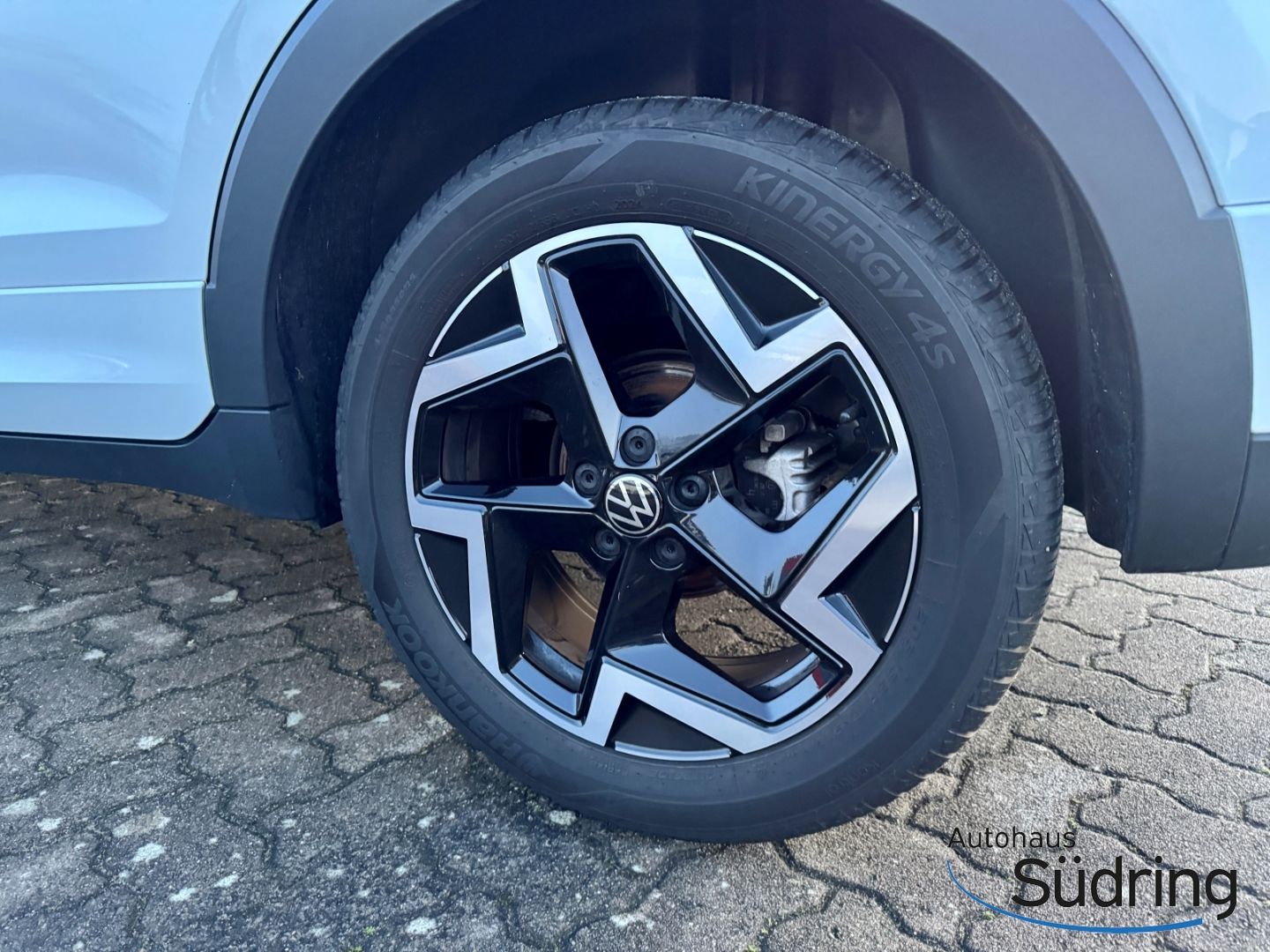 T-Cross 1,5 TSI R-Line DSG AHK Navi IQ.Light Rfk