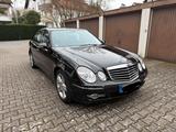Mercedes-Benz Mercedes E 220 CDI Avantgarde 2 Hand Rentner - gebrauchte Mercedes-Benz E 220 aus dem Jahr 2008
