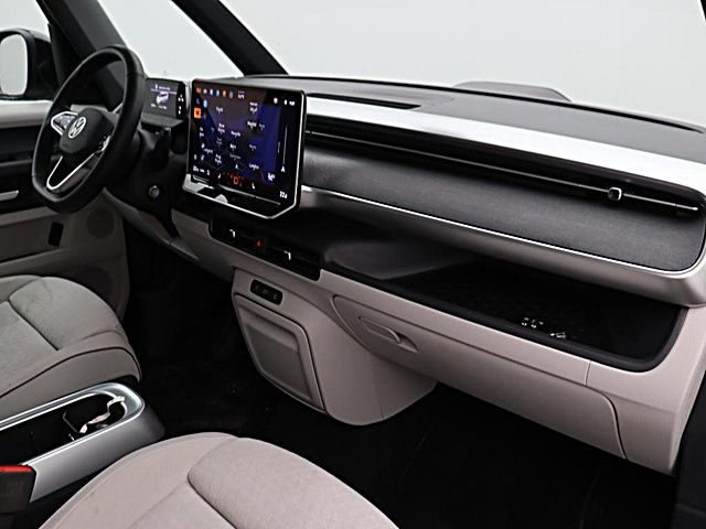 ID. Buzz Pro KR GOAL 6Sitze PANO TravelAssist Ar