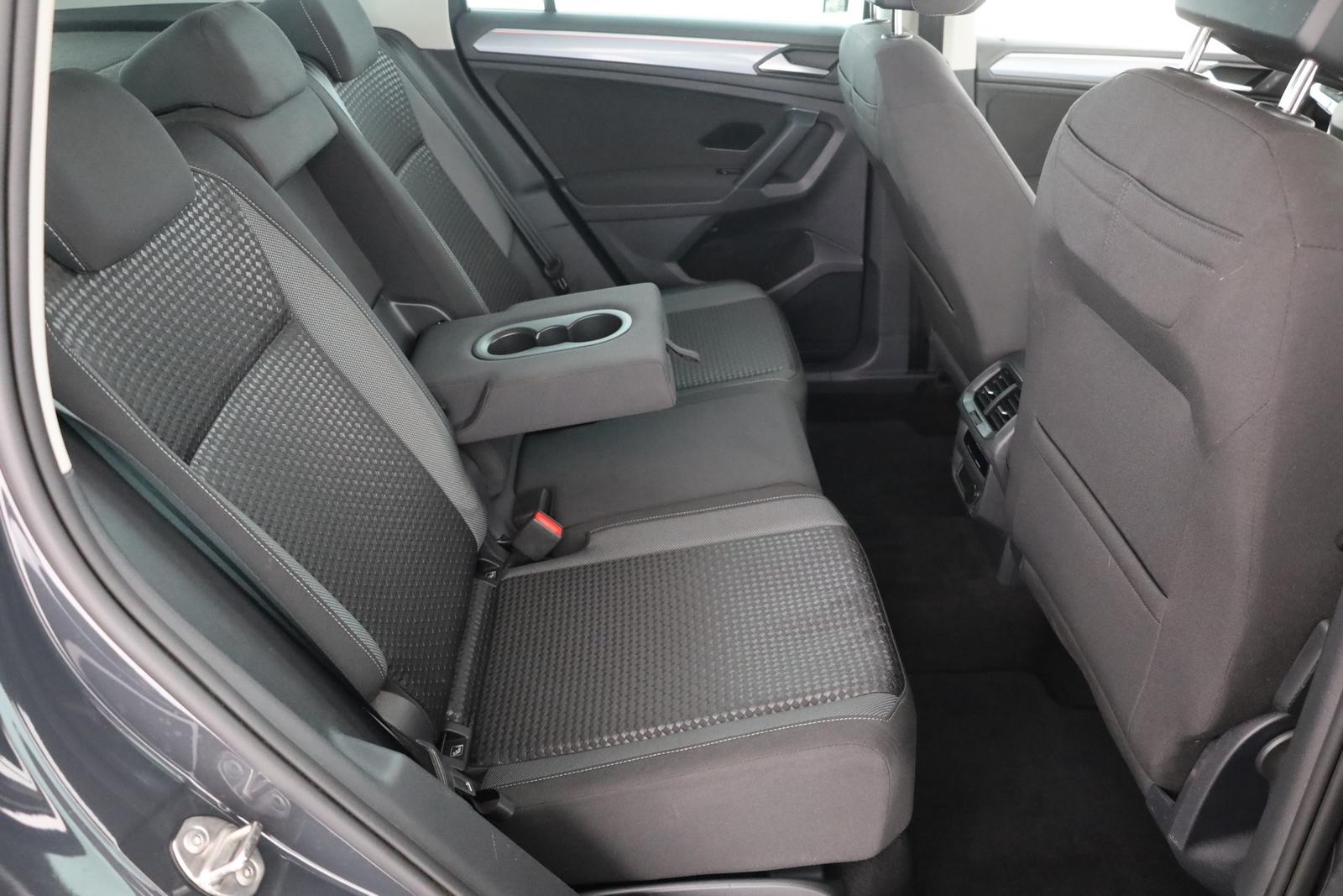 Volkswagen Tiguan 1.5 TSI LED ACC Navi Sitzheizung PDC AHK, миниатюра 24