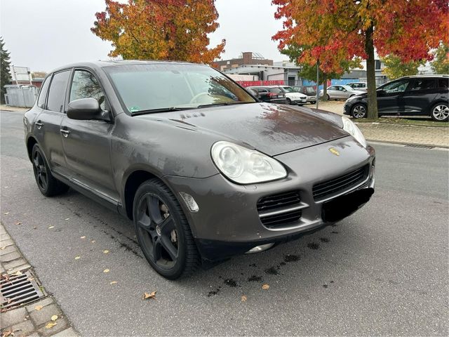 Porsche Cayenne S TÜV 8.25