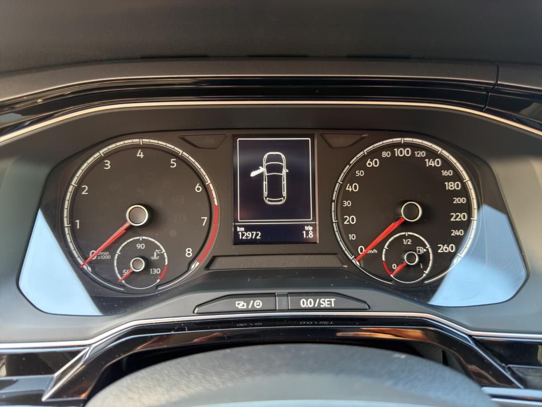 Fahrzeugabbildung Volkswagen Polo VI 1.0 TSI Active Navi,SHZ,Klimaaut.,PDC,LM