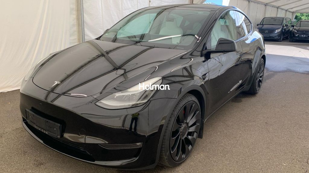 Image of Tesla Model Y