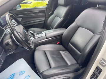 BMW 730 - 9