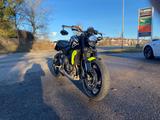 Triumph Trident 660 jet black - TRIUMPH TRIDENT
