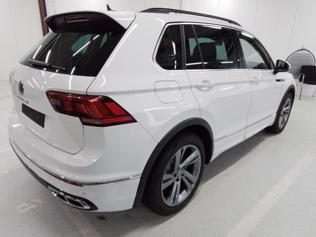 Tiguan R-Line 2.0 TDI DSG+PANO+LED+NAVI+AHK+ACC