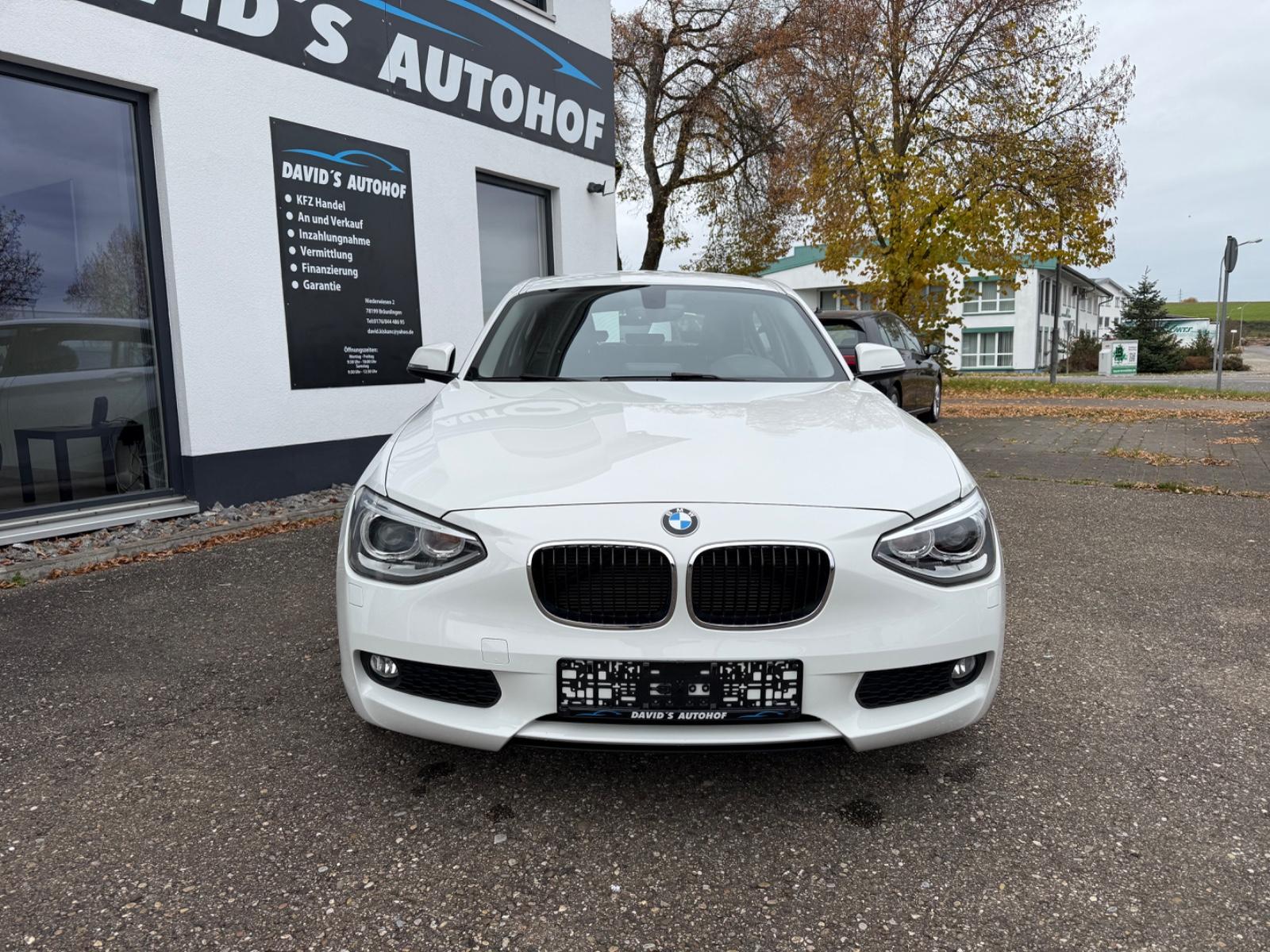 BMW 118 d/ADVANTAGE/Bi-XENON/NAVI/LEDER/PDC/LED/SHZ