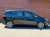 Opel Zafira Tourer 7-Sitzer / R-Kamera - Opel Zafira Tourer aus 2012