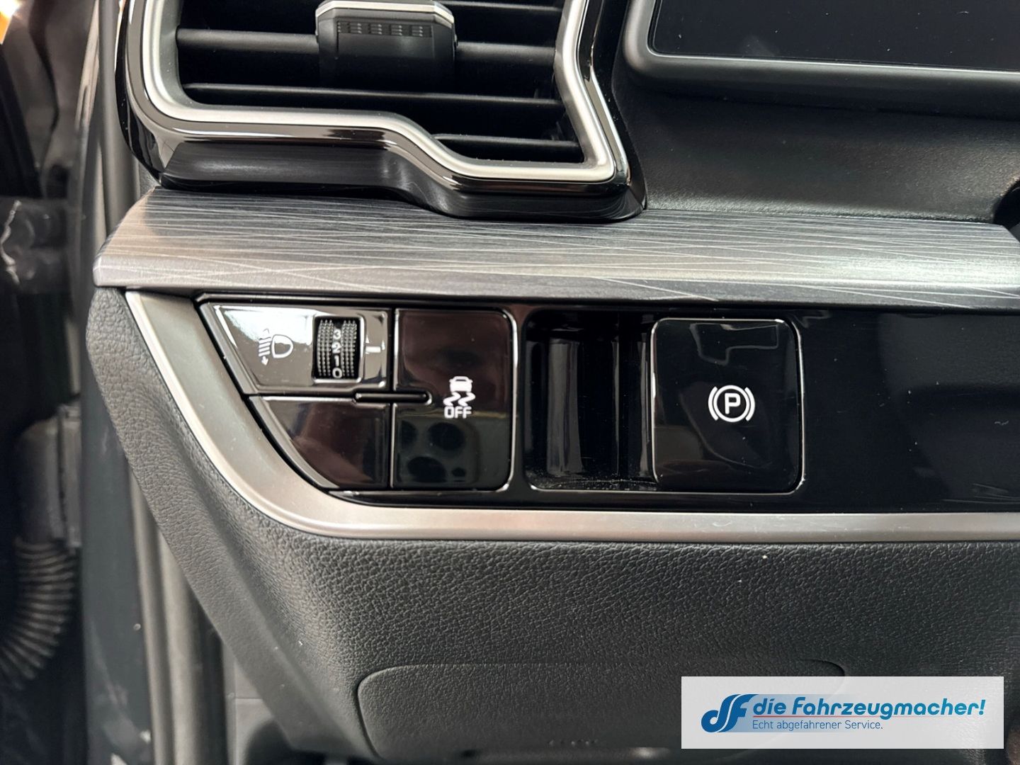 Fahrzeugabbildung Kia Sportage Spirit Navi Digitales Cockpit LED Apple