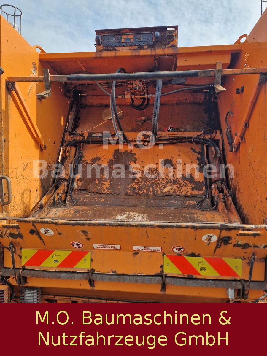 Fahrzeugabbildung MAN TGS 18.320 /ZOELLER Aufbau Müllwagen