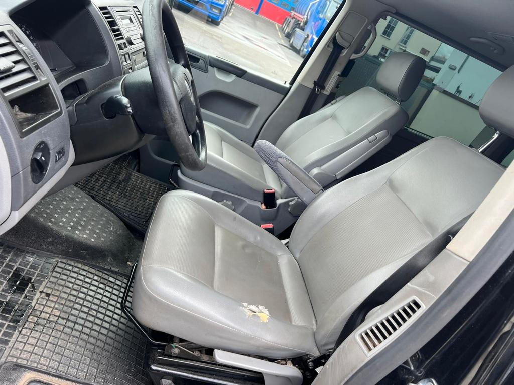 Volkswagen T5 Caravelle