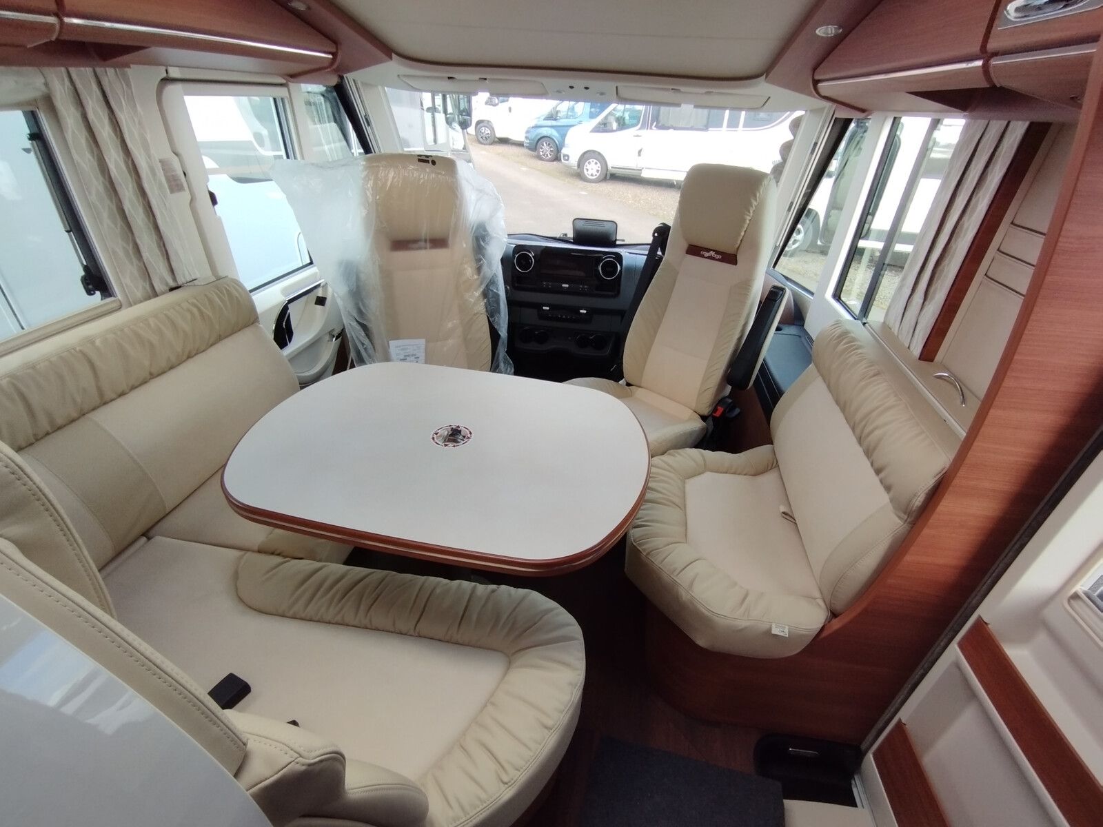 Fahrzeugabbildung Carthago chic c-line I 5.0 QB L Mercedes, Sat, Markise,AT