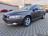 Volvo V70 D2 Linje Svart - LEDER + NAVI + ZR NEU - Volvo V70: L
