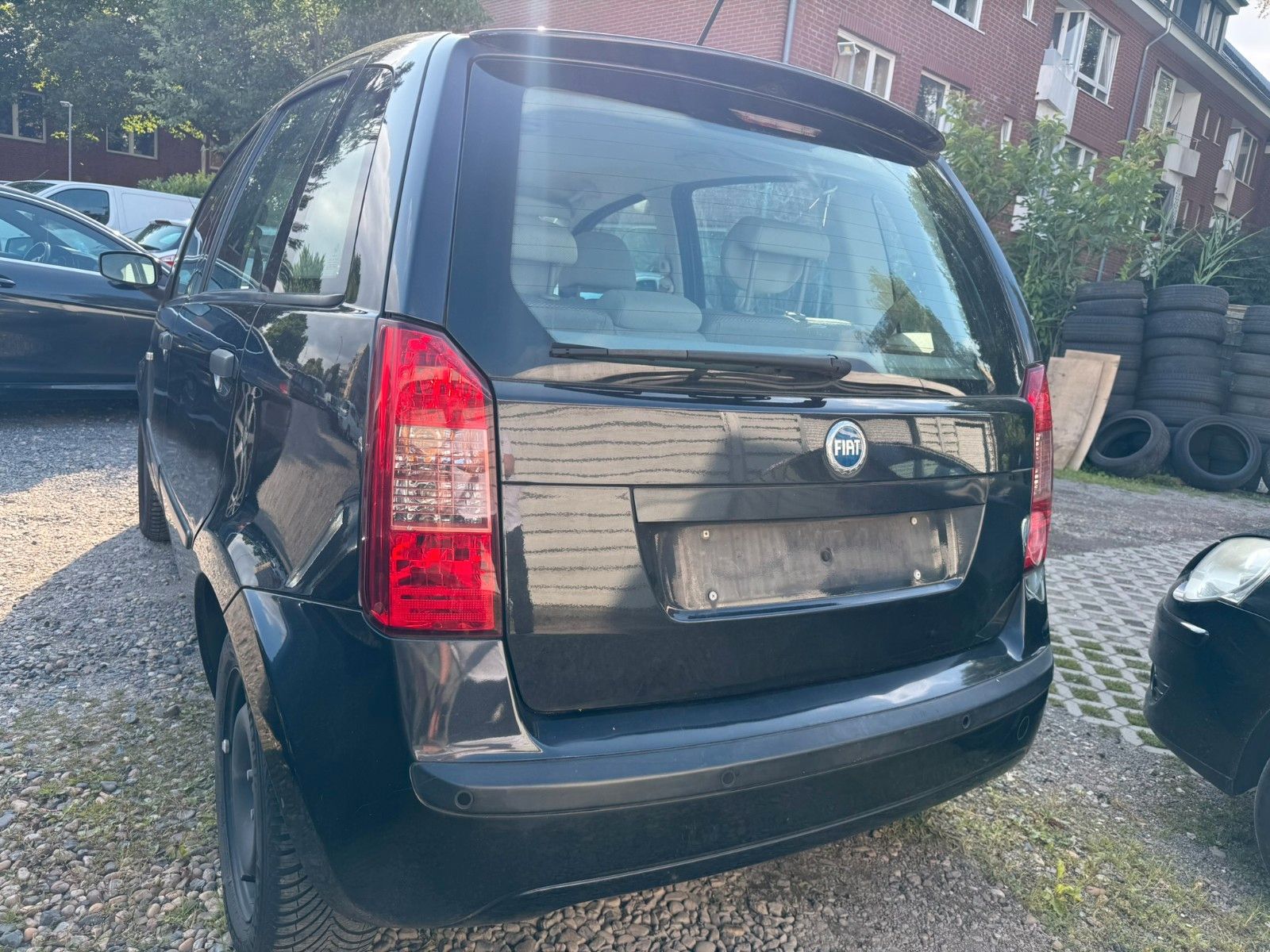 Fahrzeugabbildung Fiat Idea 1.2 16V Active