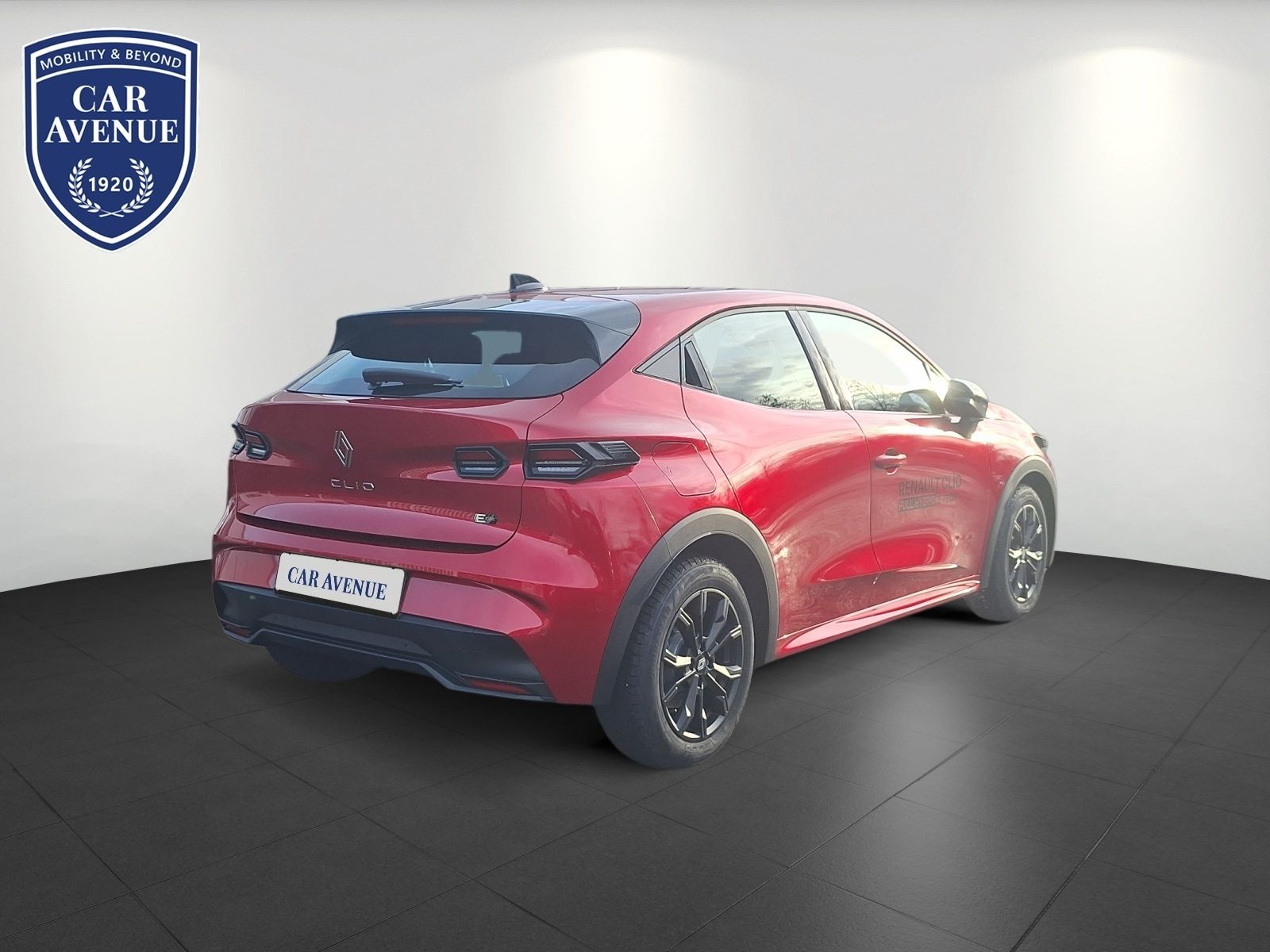 Renault Clio VI 1.8 E-TECH Hybrid 160 Evolution imagem 3